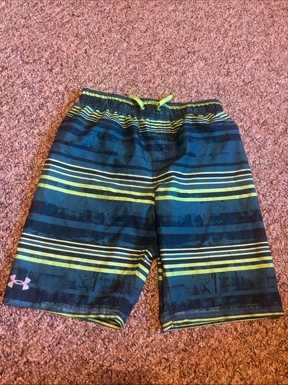 Under Armour Boys Youth Large Swim Trunks with liner Teal Bright green navy